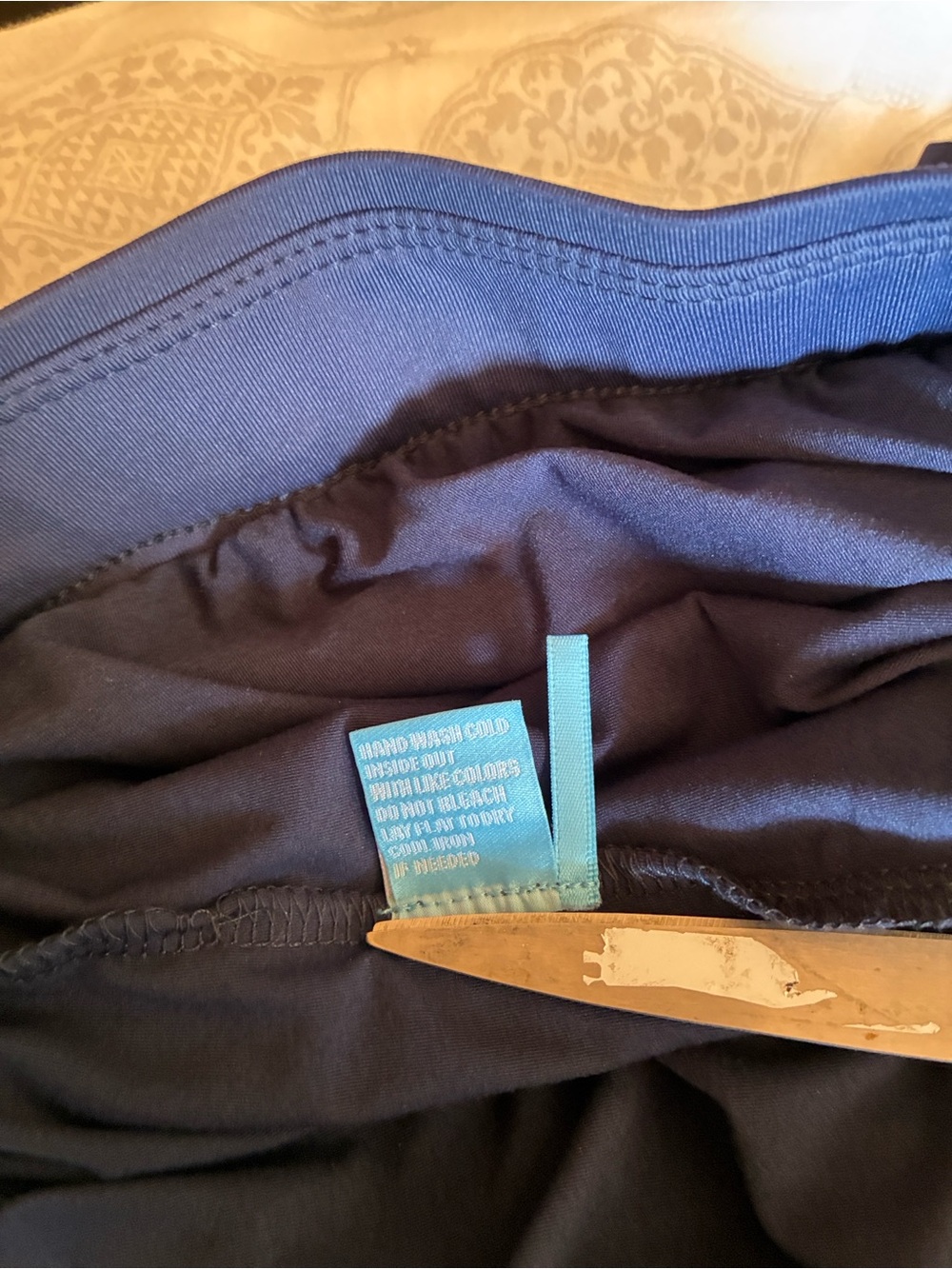 J. McLaughlin Agnes Navy Blue Tennis/Golf/Pickleball Ruffle Skirt
Size Large - Picture 9 of 10
